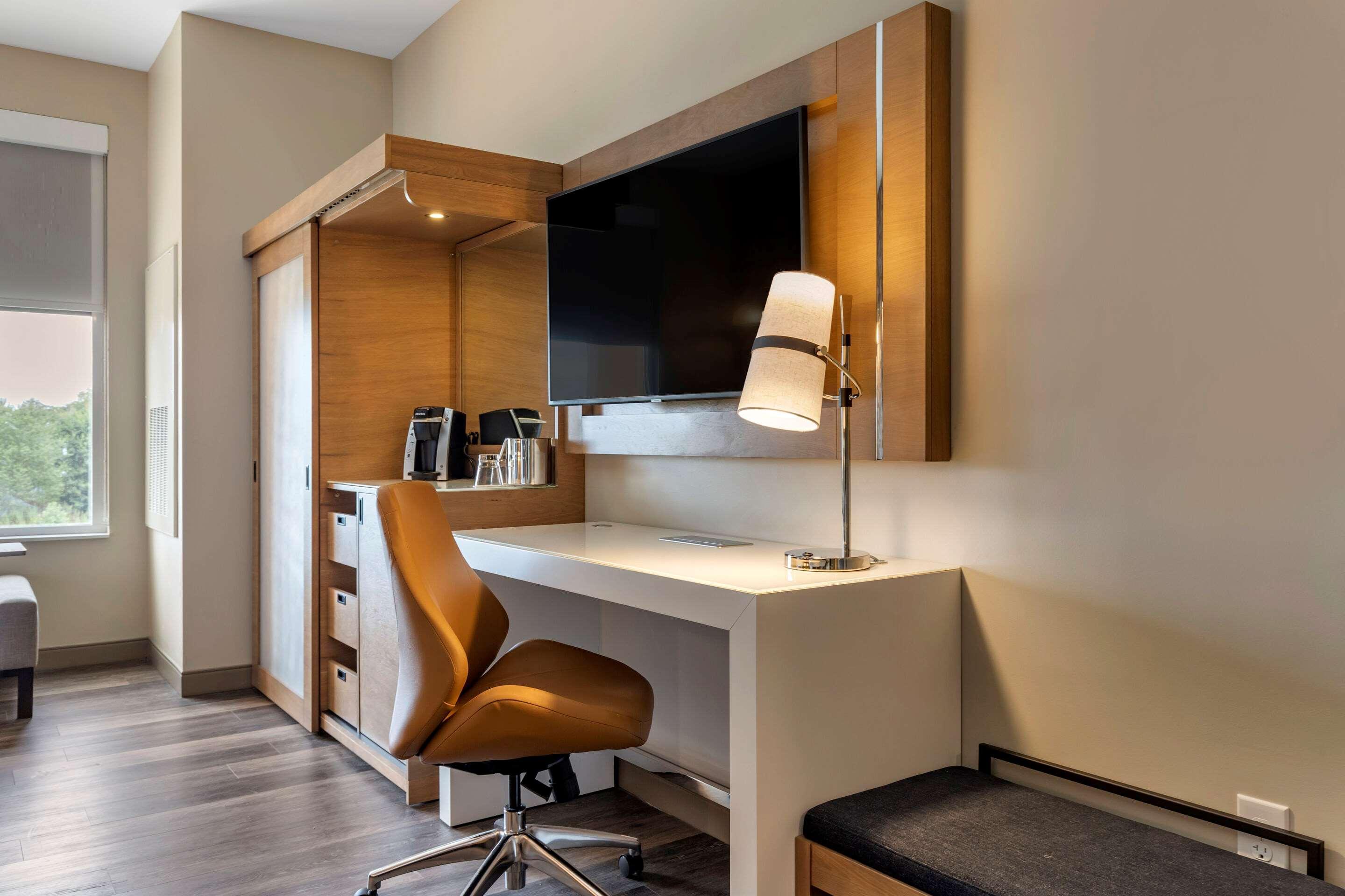 Cambria Hotel Гринвилл Экстерьер фото