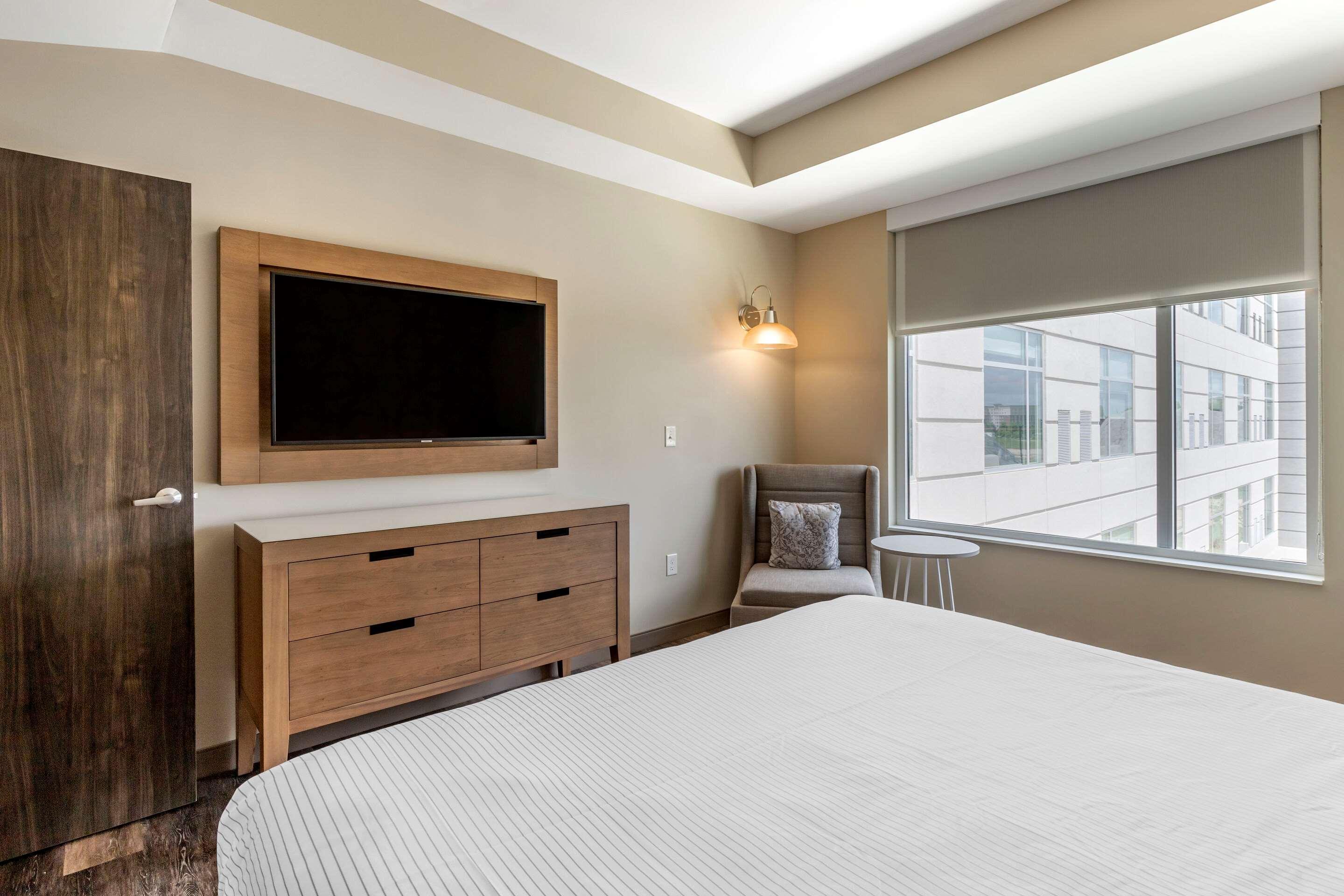 Cambria Hotel Гринвилл Экстерьер фото