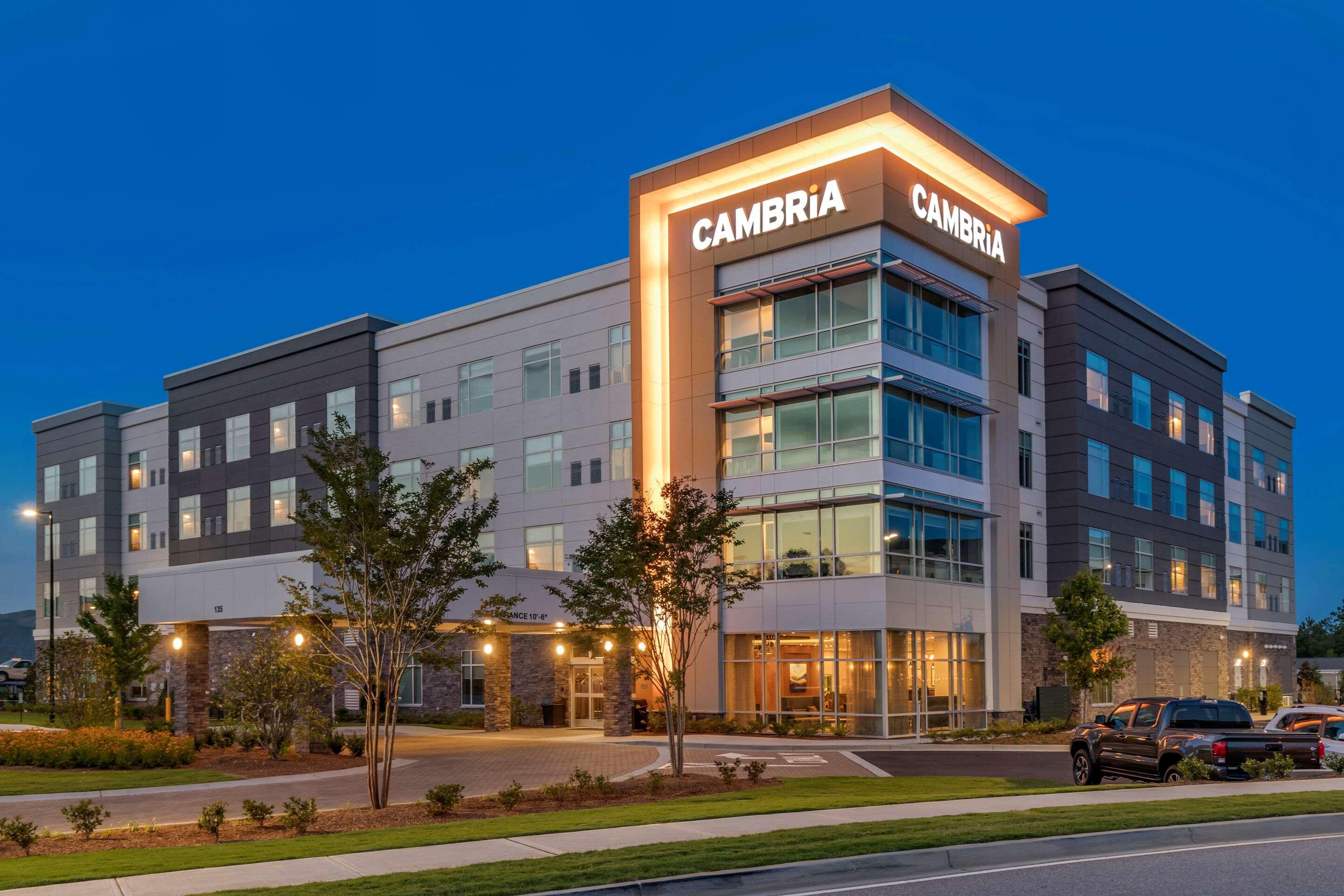 Cambria Hotel Гринвилл Экстерьер фото