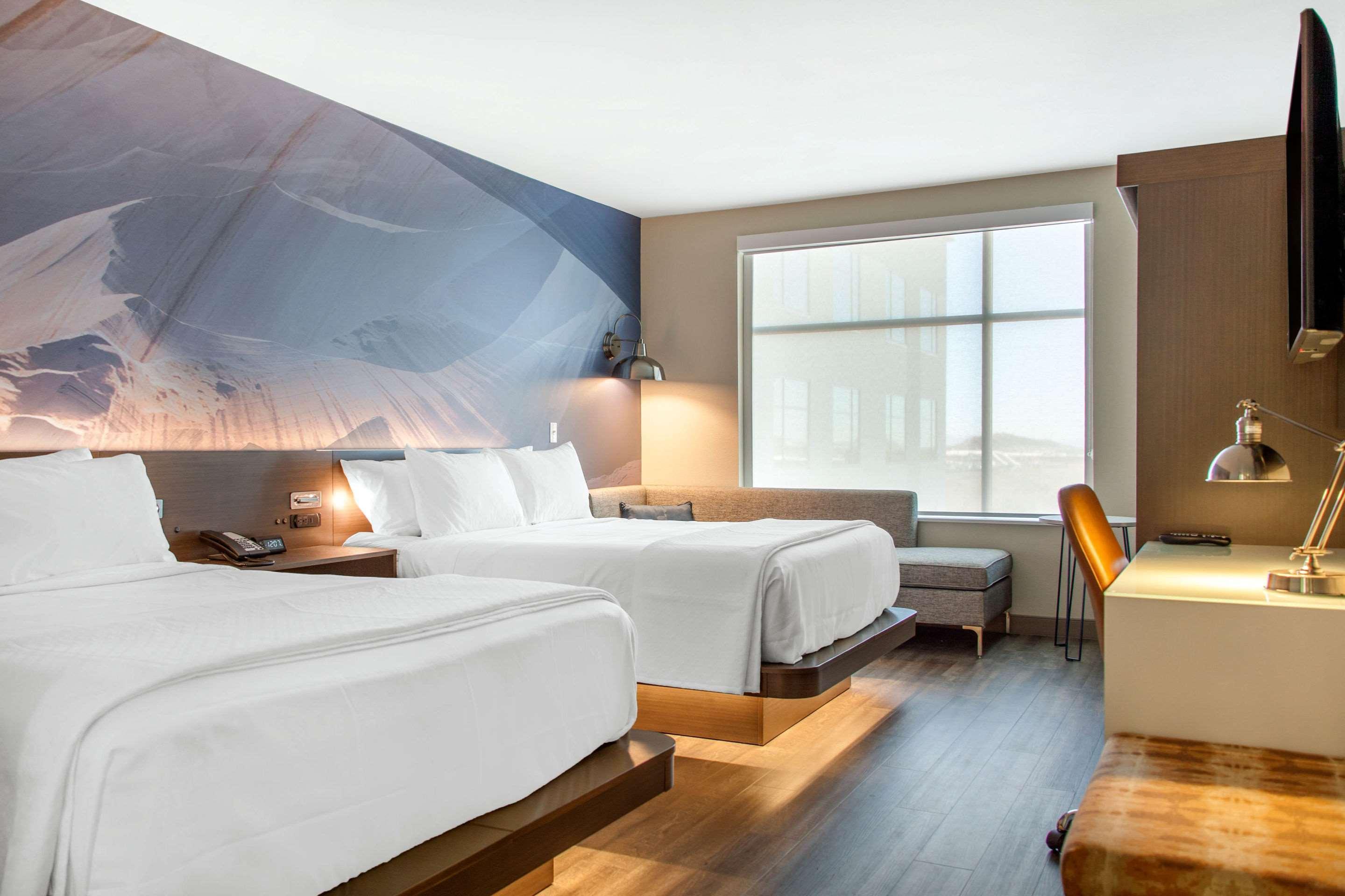 Cambria Hotel Гринвилл Экстерьер фото
